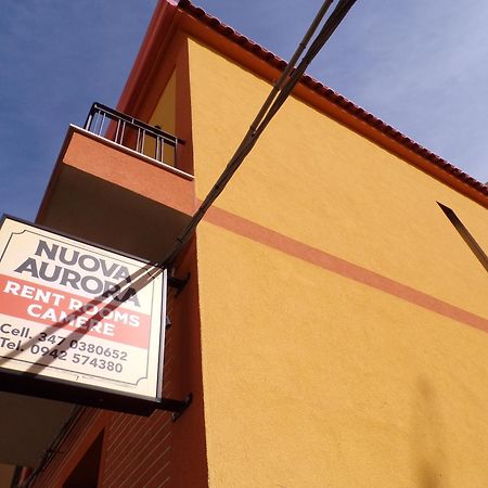 Nuova Aurora Rent Rooms Roccalumera Luaran gambar