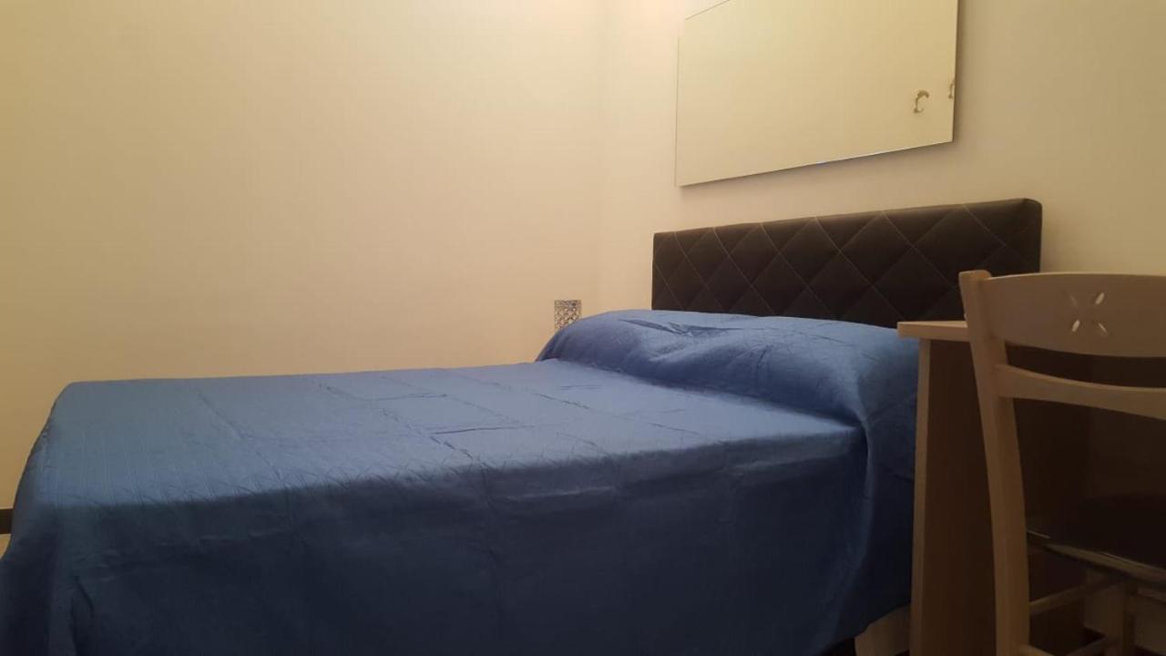 Nuova Aurora Rent Rooms Roccalumera Luaran gambar