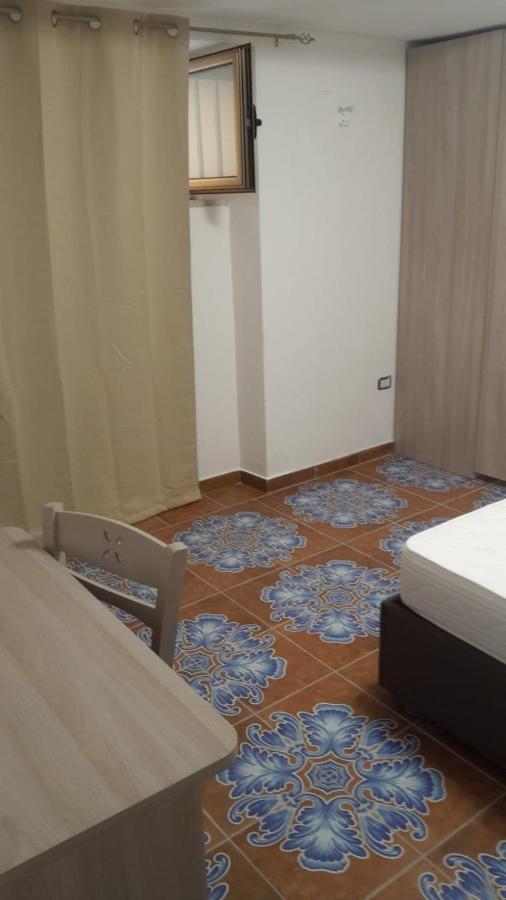 Nuova Aurora Rent Rooms Roccalumera Luaran gambar