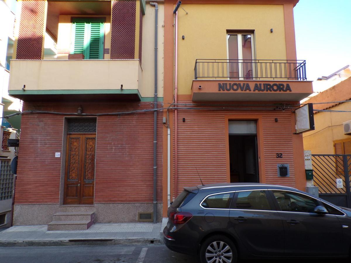 Nuova Aurora Rent Rooms Roccalumera Luaran gambar