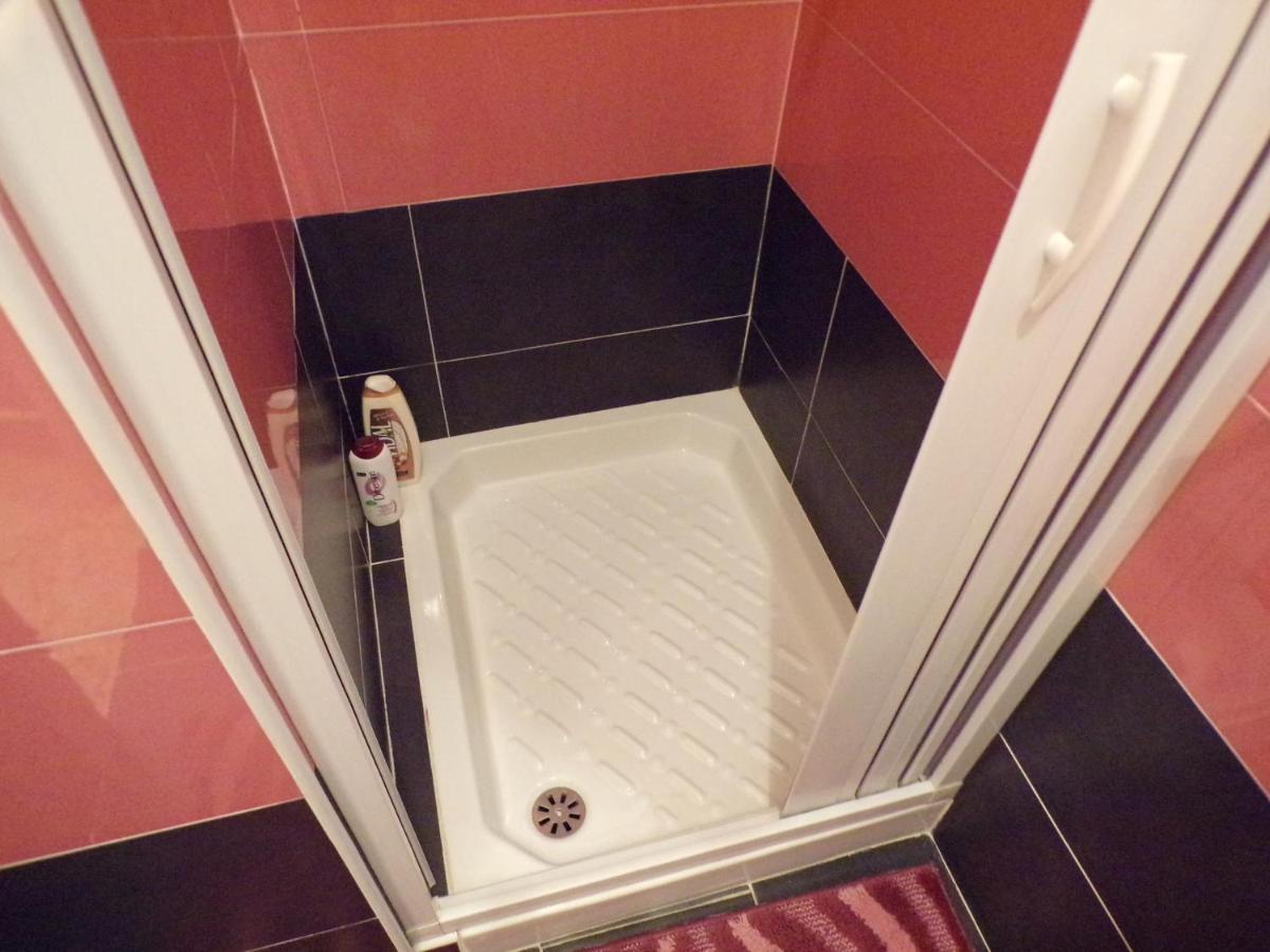 Nuova Aurora Rent Rooms Roccalumera Luaran gambar
