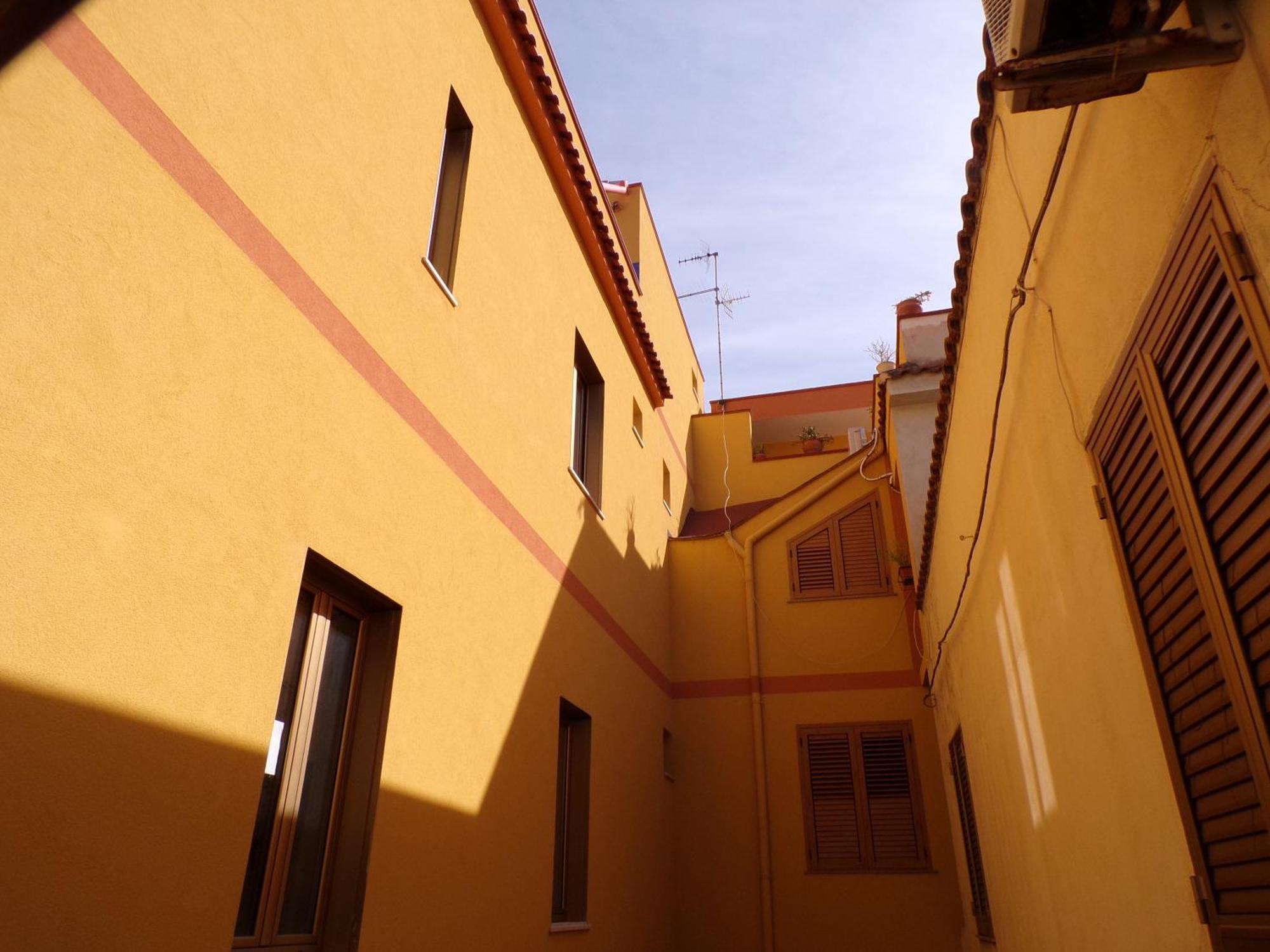 Nuova Aurora Rent Rooms Roccalumera Luaran gambar